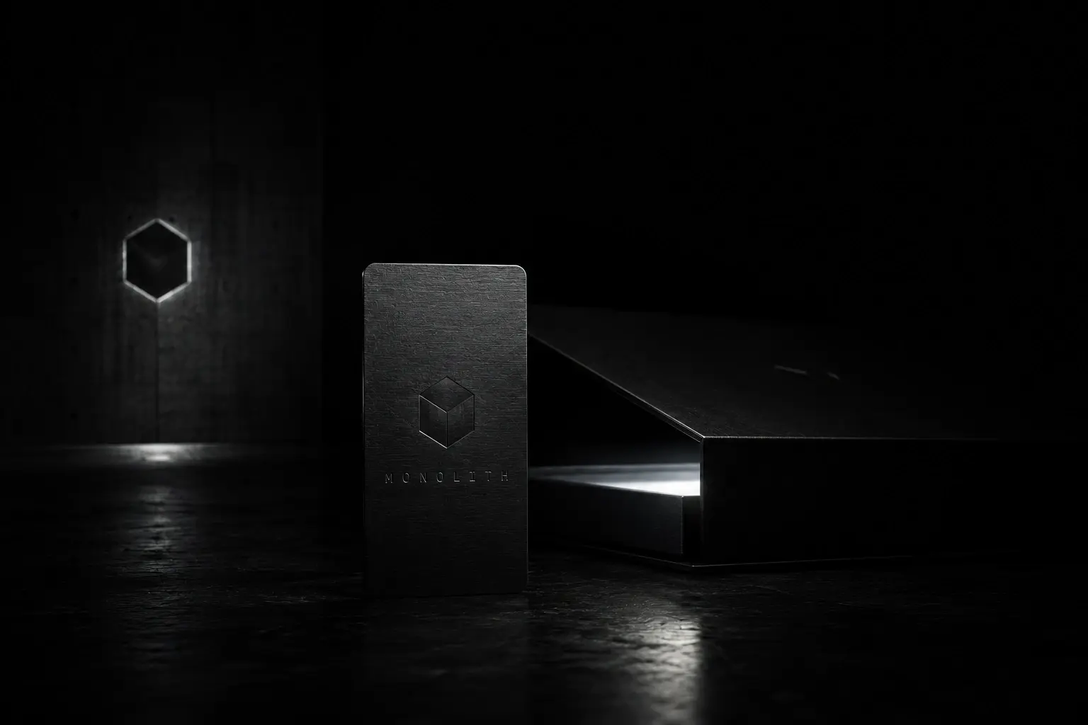 MONOLITH: комплексный фирменный стиль архитектурного бюро