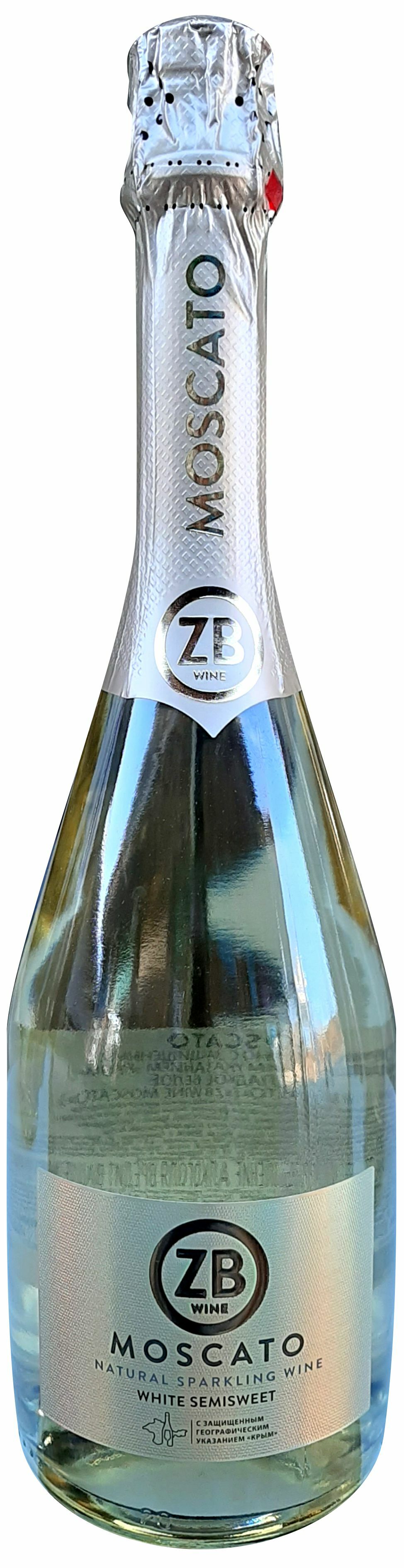 Zb moscato. ЗБ вайн Москато. Вино игристое Крым ЗБ вайн Москато. Шампанское ZB Moscato.