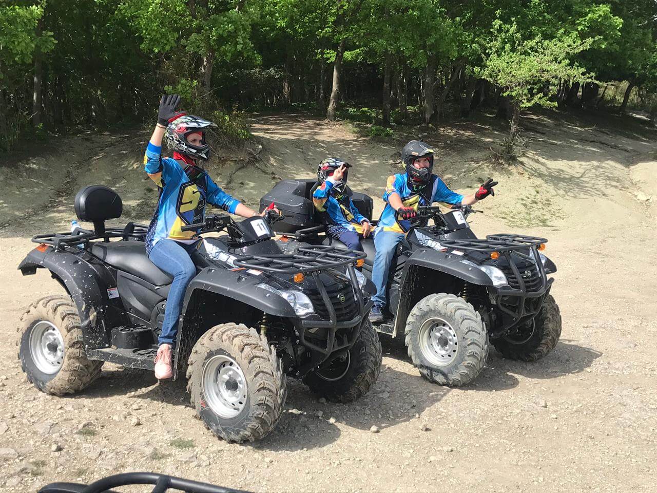 Адлер квадроциклы экскурсия. Адлер квадроциклы экскурсия. Адлер квадроциклы экскурсия. Квадро тур адлер. Квадроциклы сочи экскурсии.