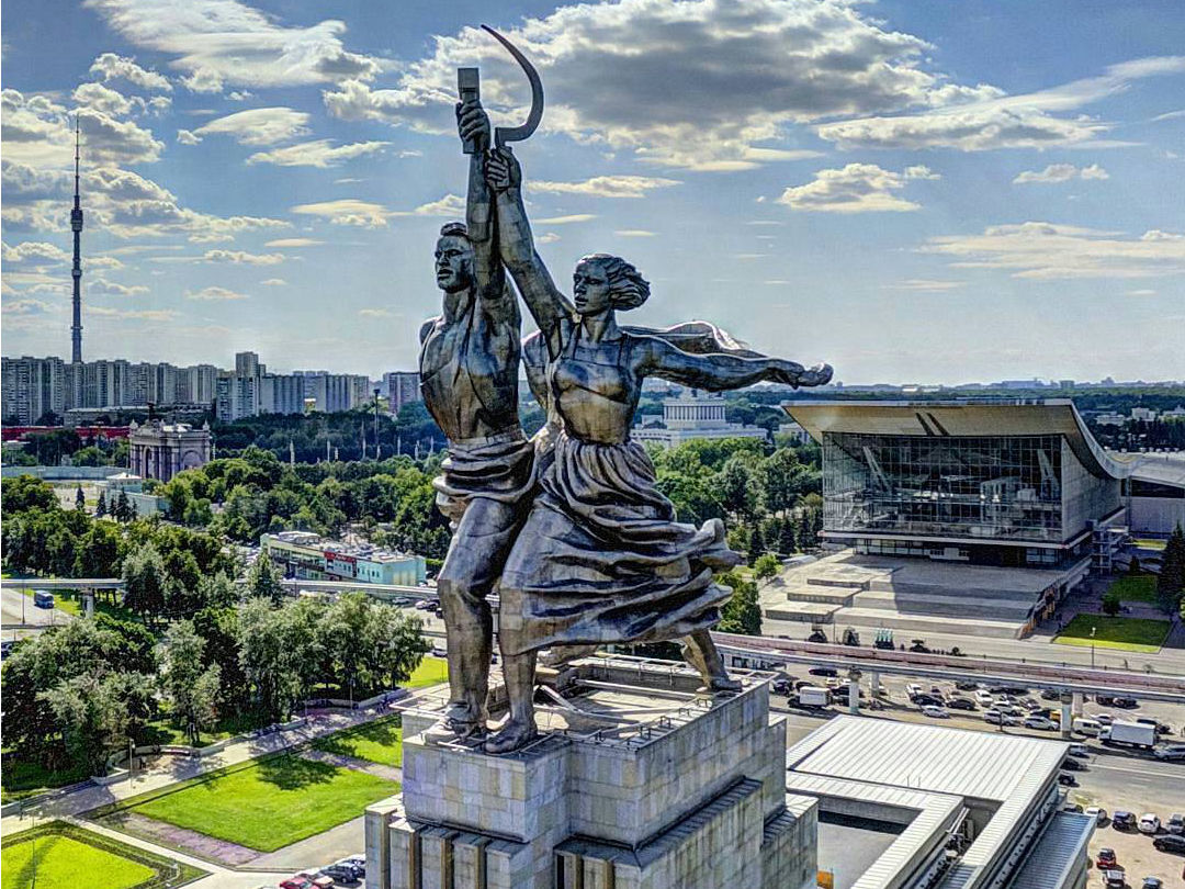 все статуи в россии