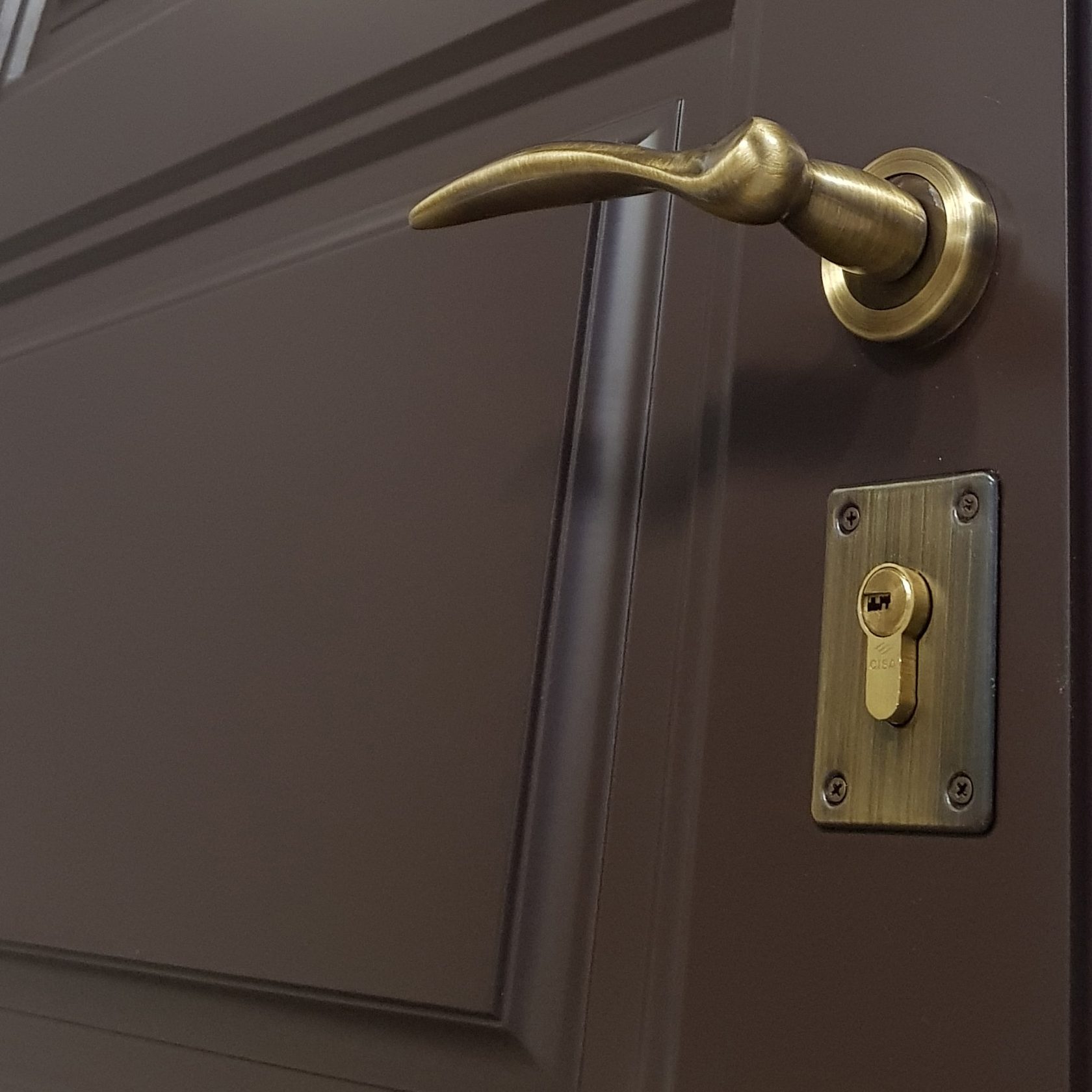 Эмаль или Крашеные панели