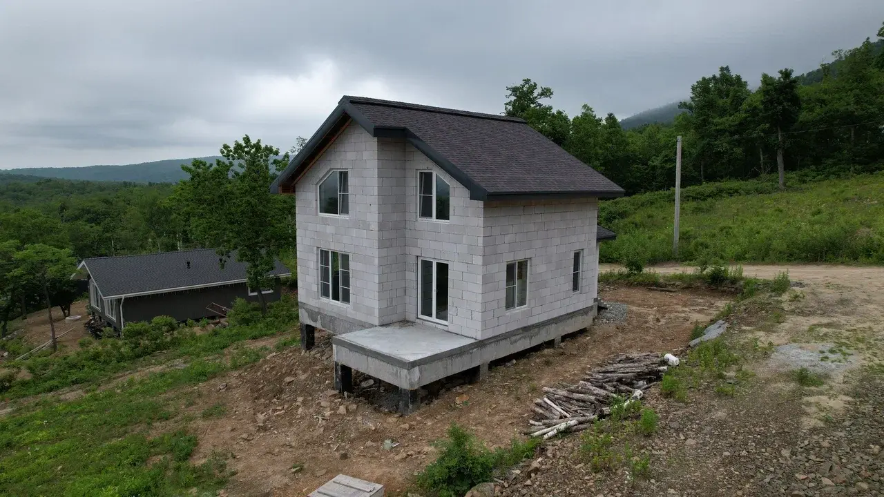Двухэтажный дом мансардного типа, 105м2, Синяя Сопка