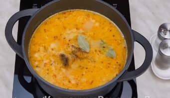 Приготовление горохового супа с копчёными свиными рёбрышками: шаг 10