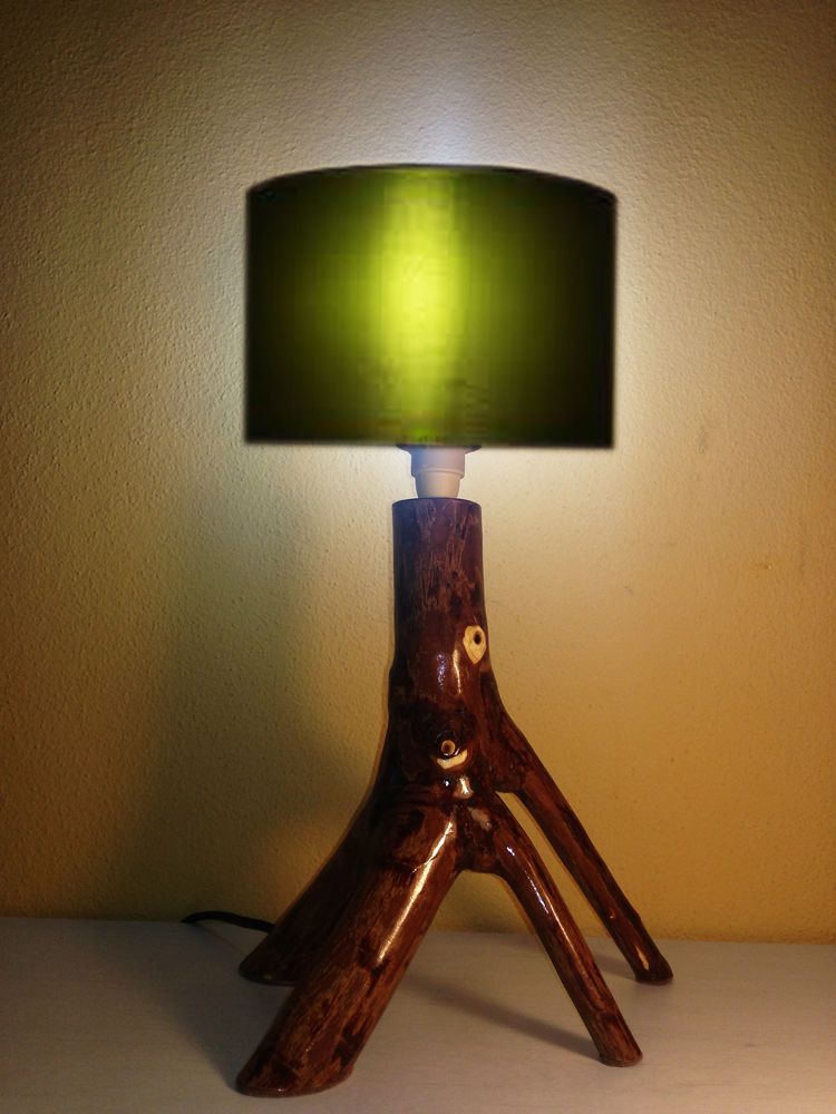 авторский светильник из корня дерева