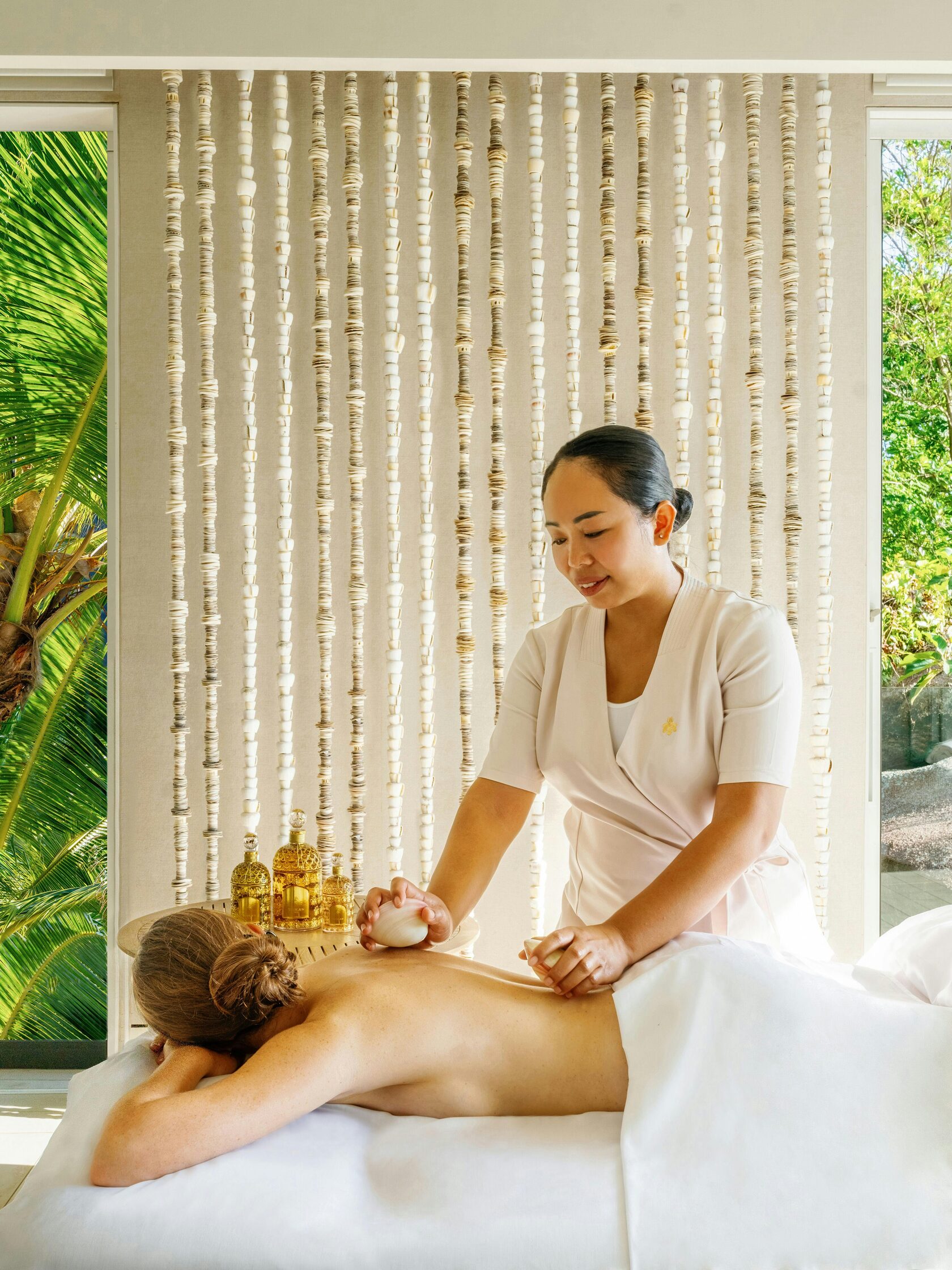 Массаж в Guerlain Spa Cheval Blanc Seychelles