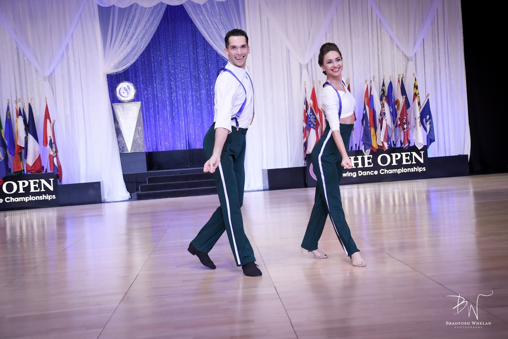 Marina Motronenko yalangoch