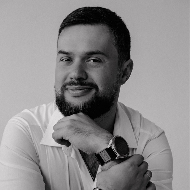Александр Певзнер