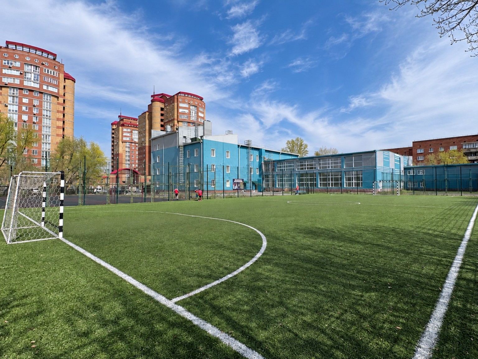 Футбольное поле спортивного корпуса ОмГУПС