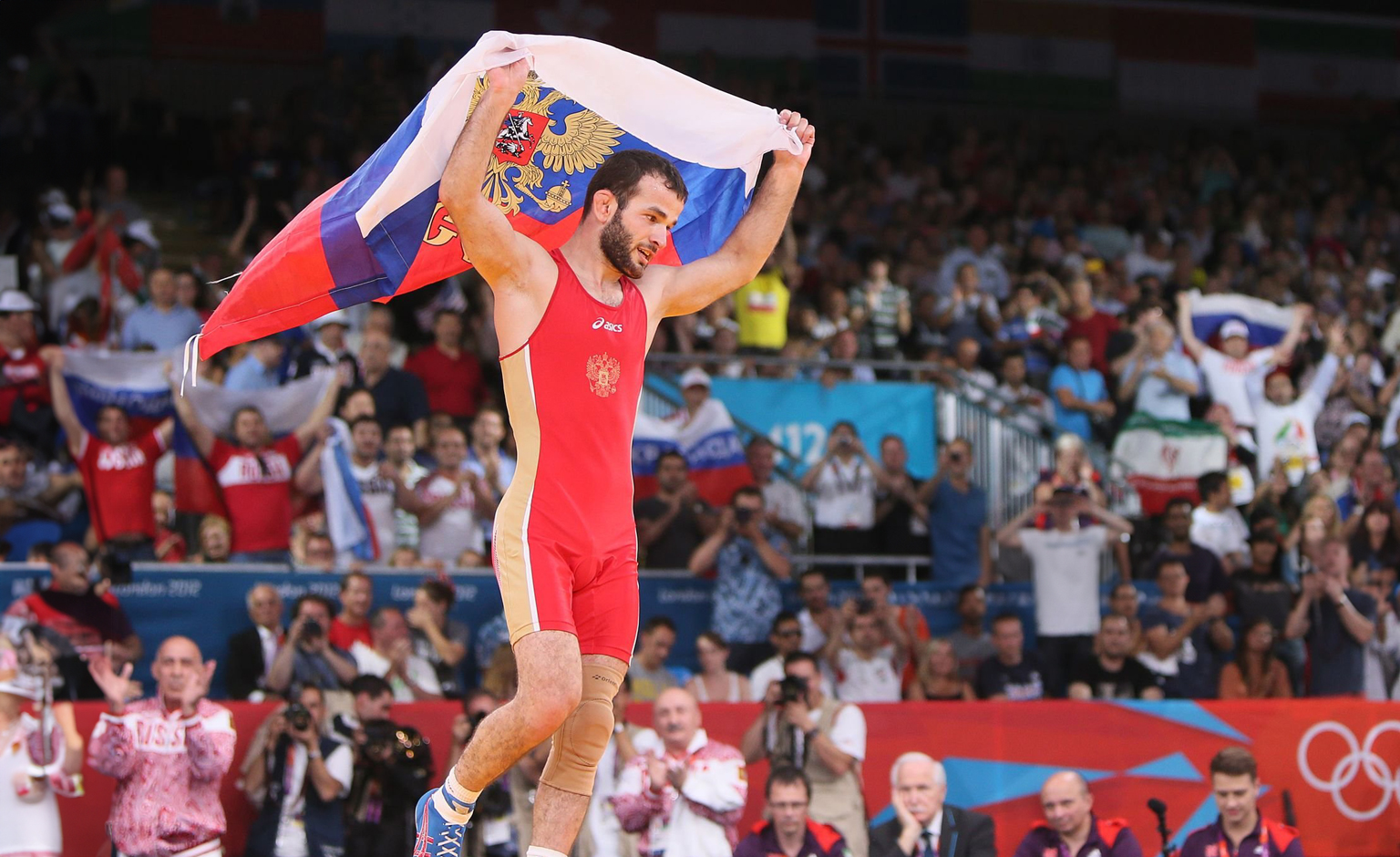 Джамалов олимпийский чемпион. Разамбек джамалов борец. Разамбек саламбекович жамалов. Джамалов олимпийский чемпион. Джамалов олимпийский чемпион.
