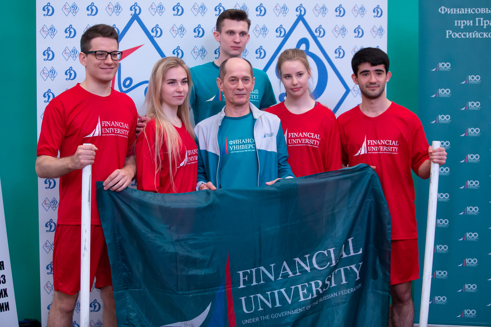 Центр турнира. Юг спорт зал настольный теннис. Школа боевых искусств череповец. Центр мамедова фехтование. Центр турнира.