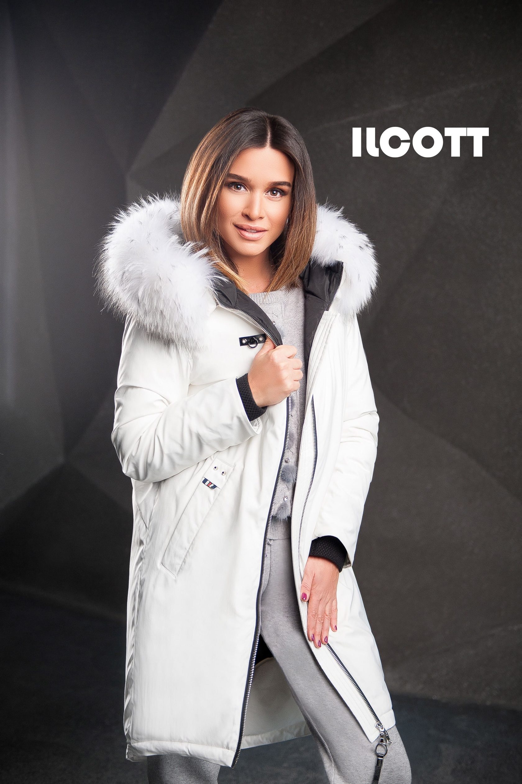Ilcott пальто