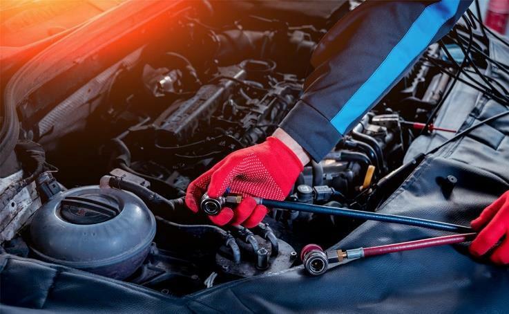 Заправка кондиционера в официальном автосалон Джили в Солигорске