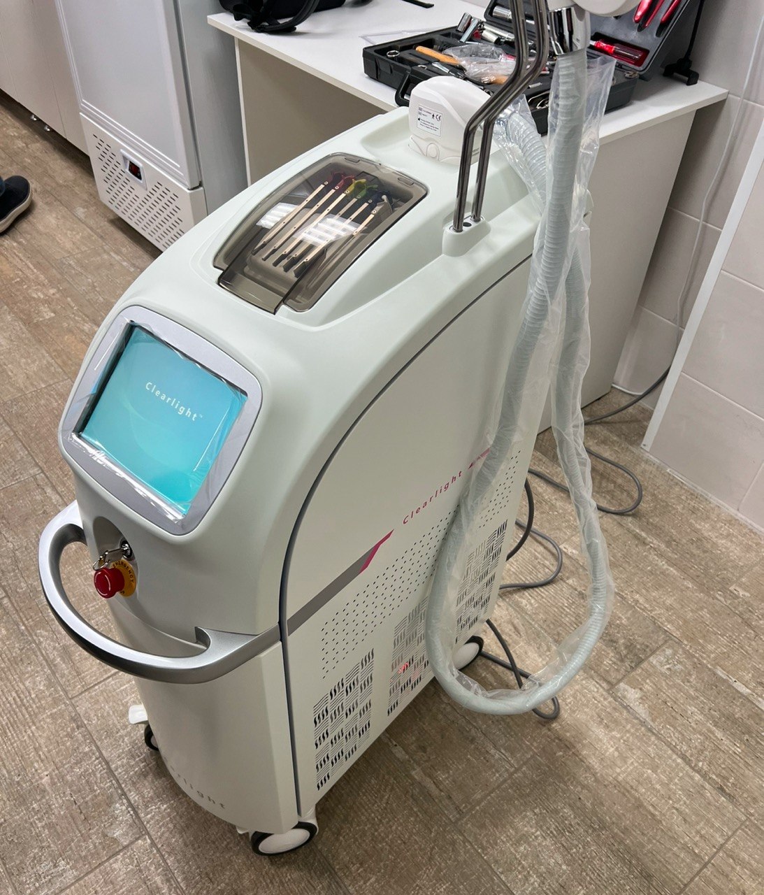 ClearLight ESM-9200IL, боковой ракурс