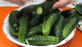 Приготовление маринованных огурцов на зиму по-болгарски: шаг 3