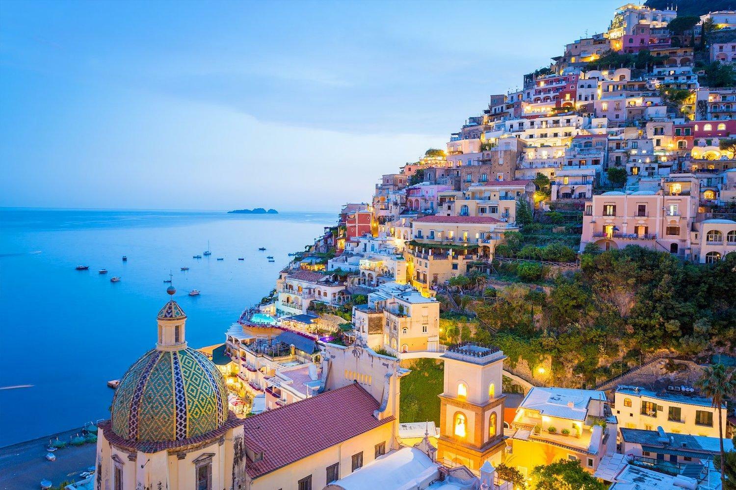 Sea cruises itinerary to Naples | Signature Sailing Charter