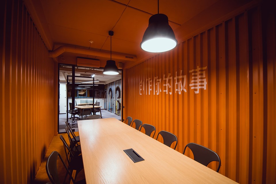 Shipping containers CONWAY Container Solutions