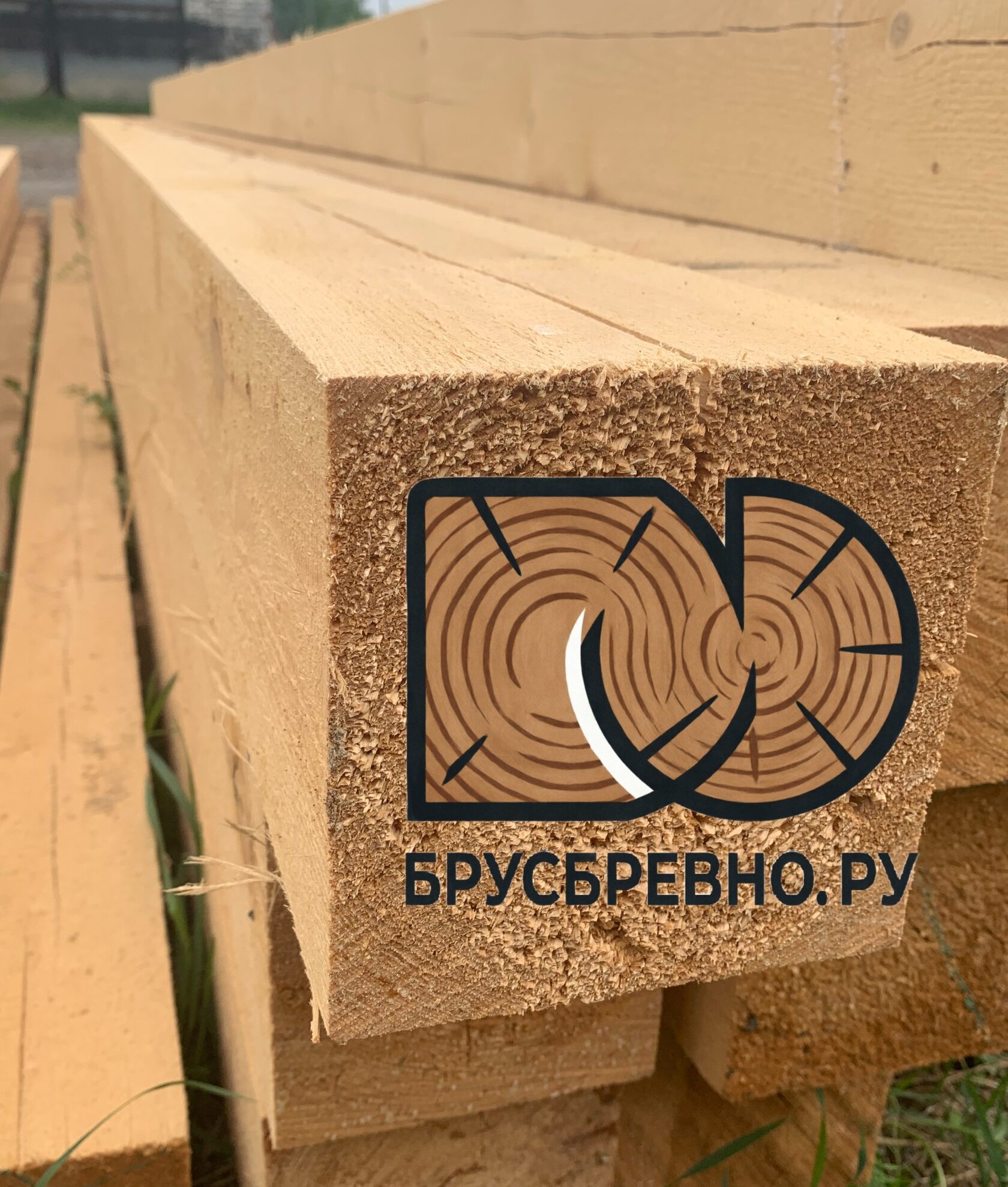 Оцилиндрованное бревно