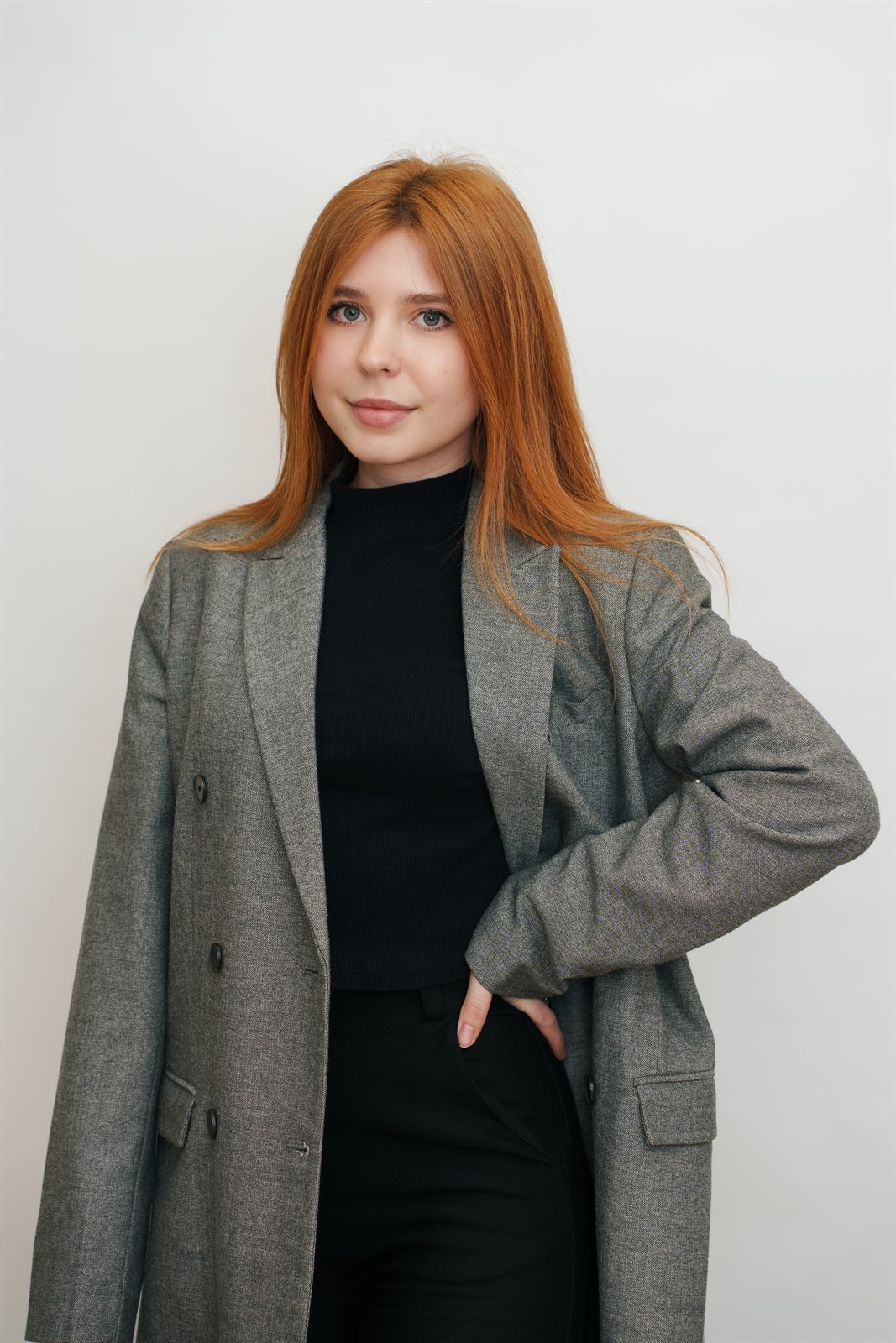 Анна Алексеевна Алпатова — руководитель отдела делопроизводства