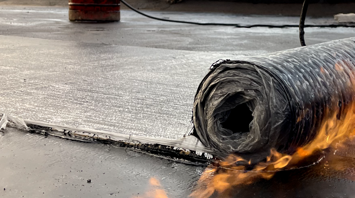 Монтаж наплавляемой кровли