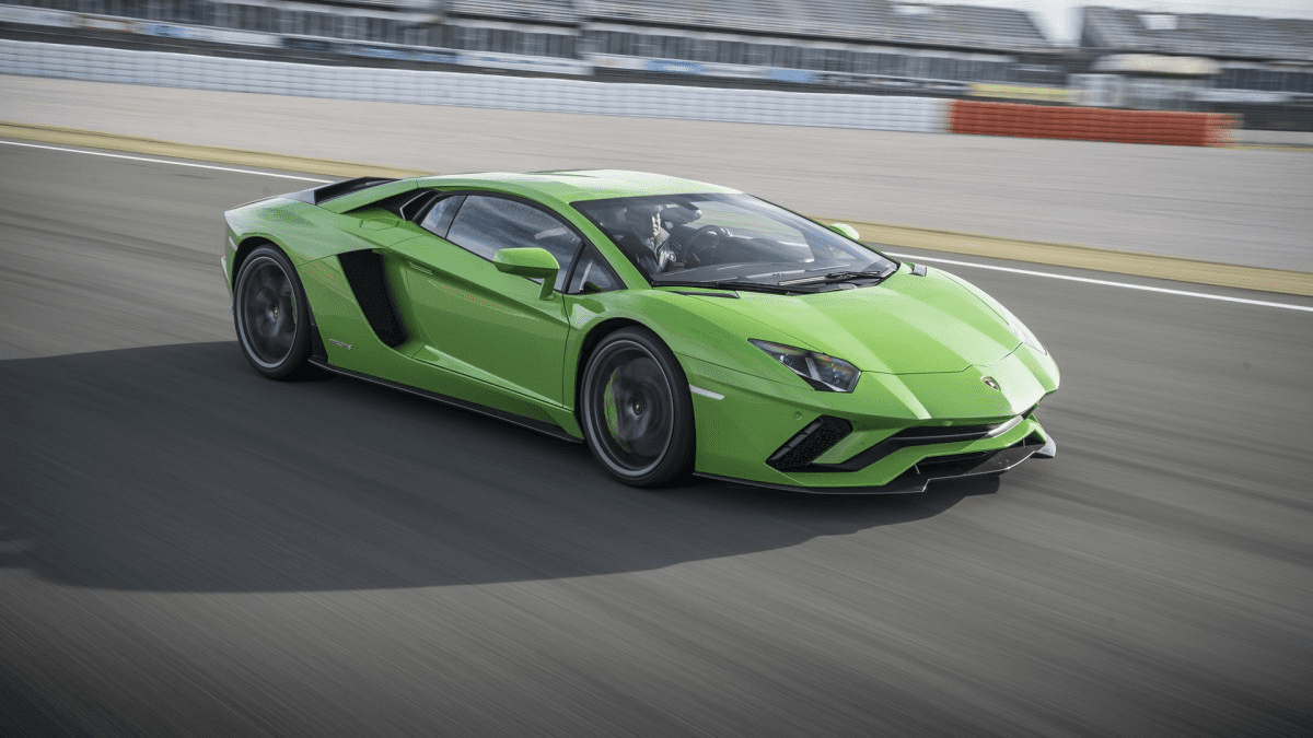 Обзор Lamborghini Aventador S