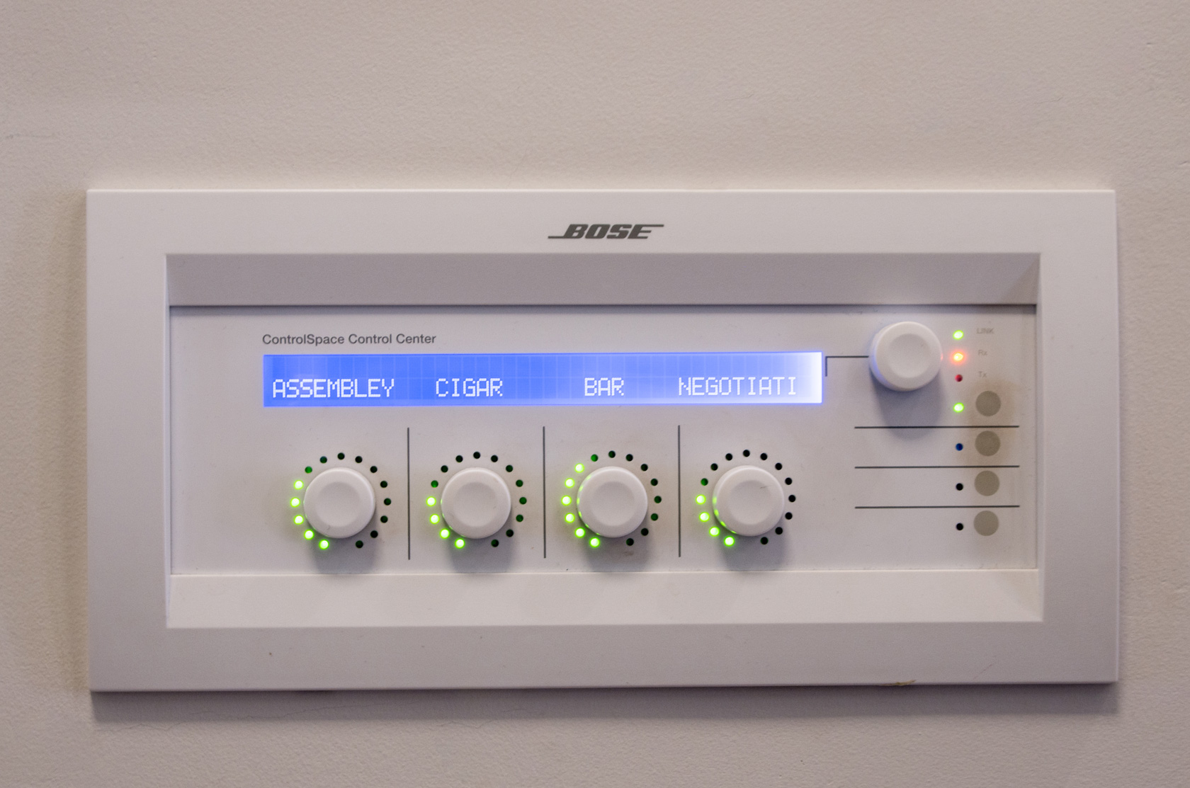 Control установить. Bose CONTROLSPACE wp22bu-d Price. Bose® CONTROLSPACE® cc64. Bose CONTROLSPACE Control centr. Процессор Bose CONTROLSPACE ESP-880a.
