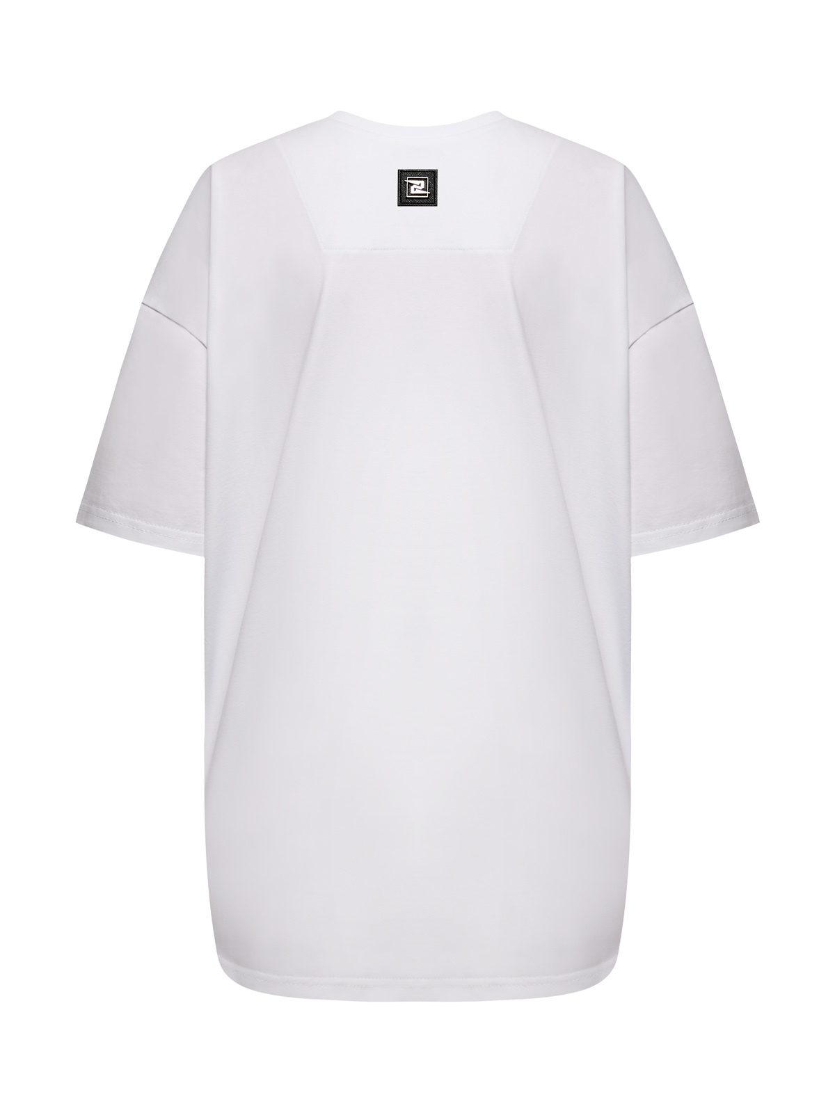 съемка футболки на парящем манекене белый фон