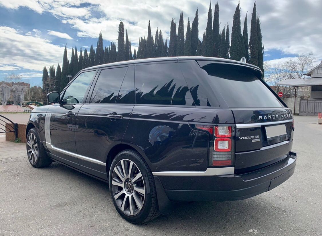 Прокат range rover. Range rover vogue 2021 new. Land rover range rover 2016 5. Range rover vogue 2020. Range rover vogue se sdv8 диска.