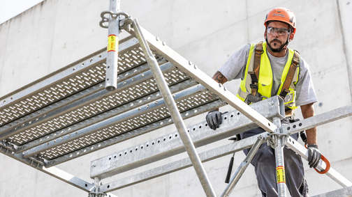 Монтажник строительных лесов, обучение в Москве с получением удостоверения