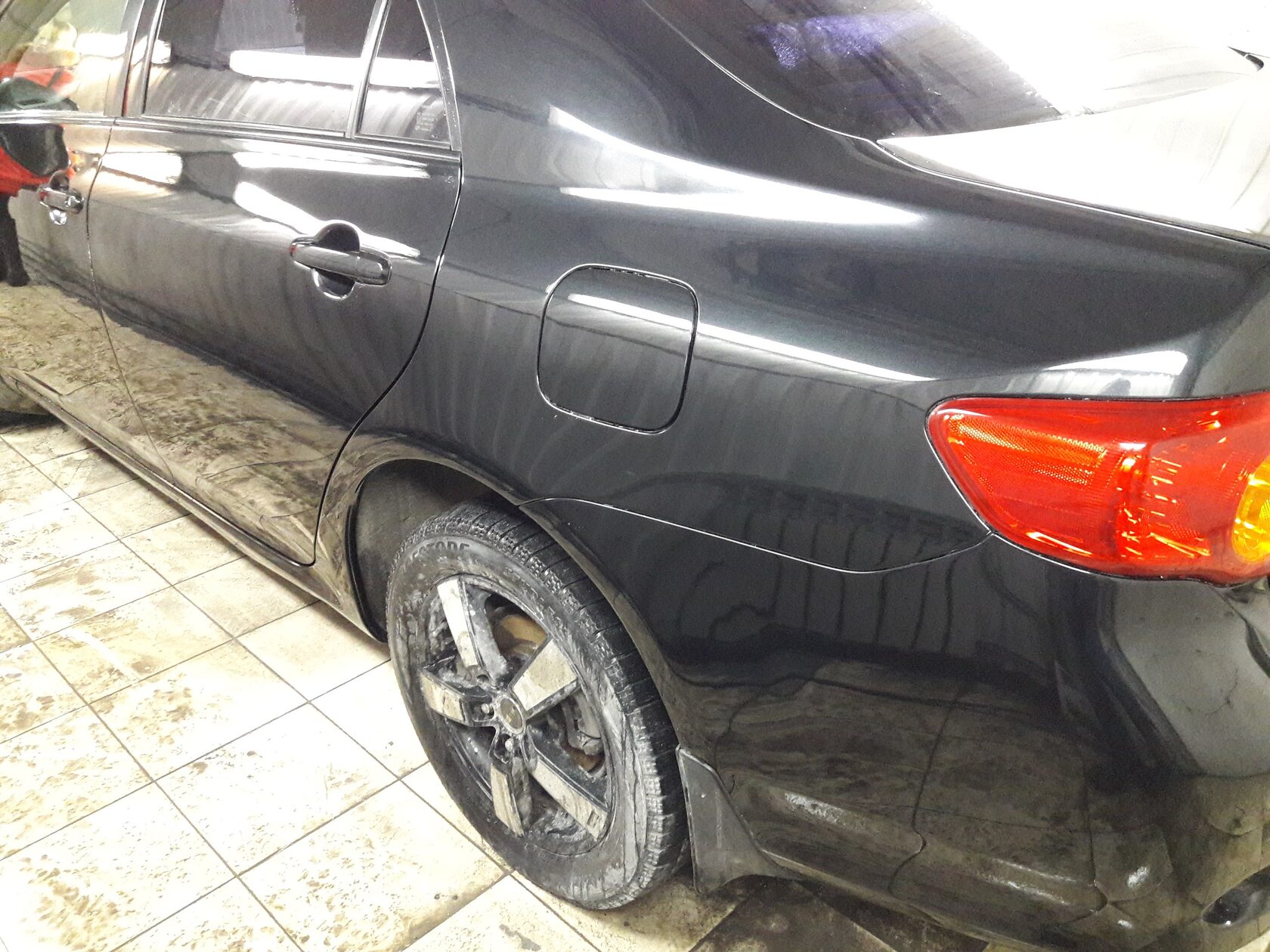 Замена арки заднего крыла Тойота Королла