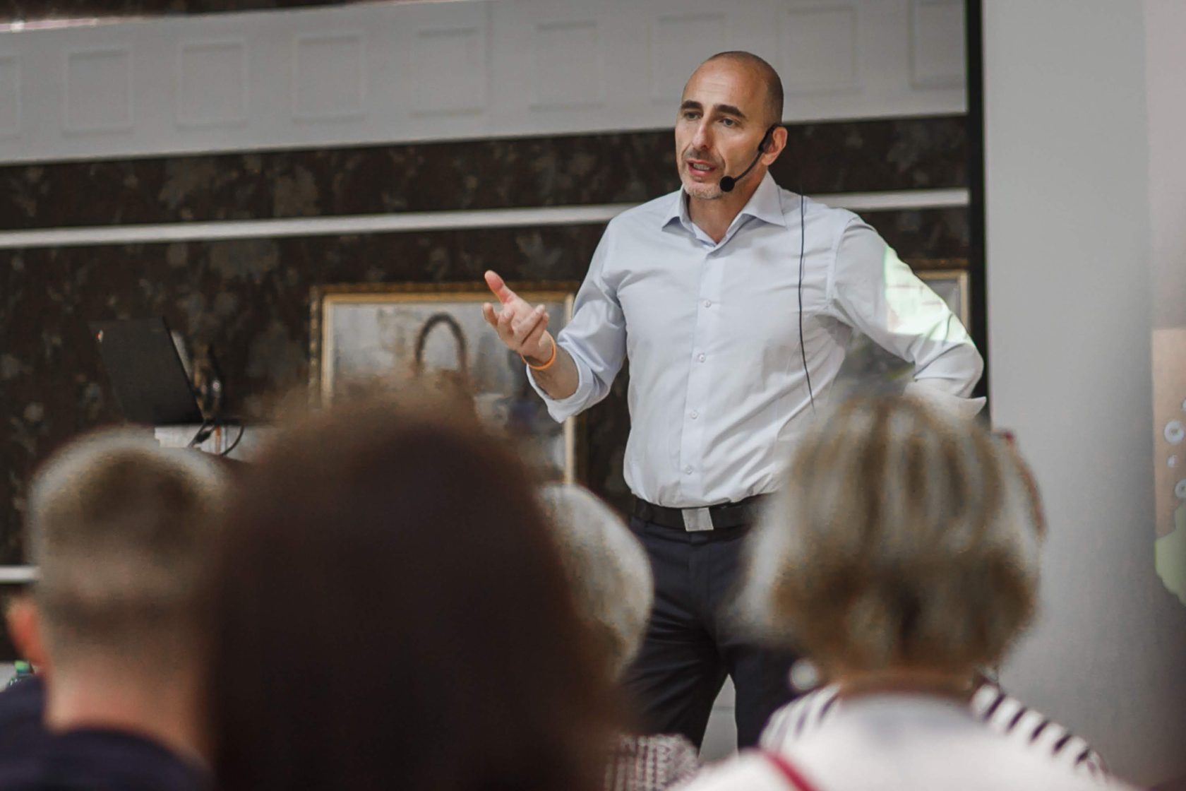 Мурад бердыев. Гейн виталий александрович ип. Гейн евгений александрович. Тренер бизнесмен. Caucasus business people.