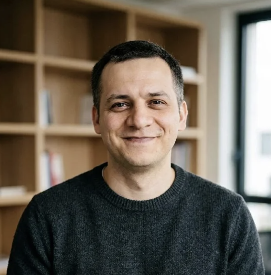 Александр Коробов