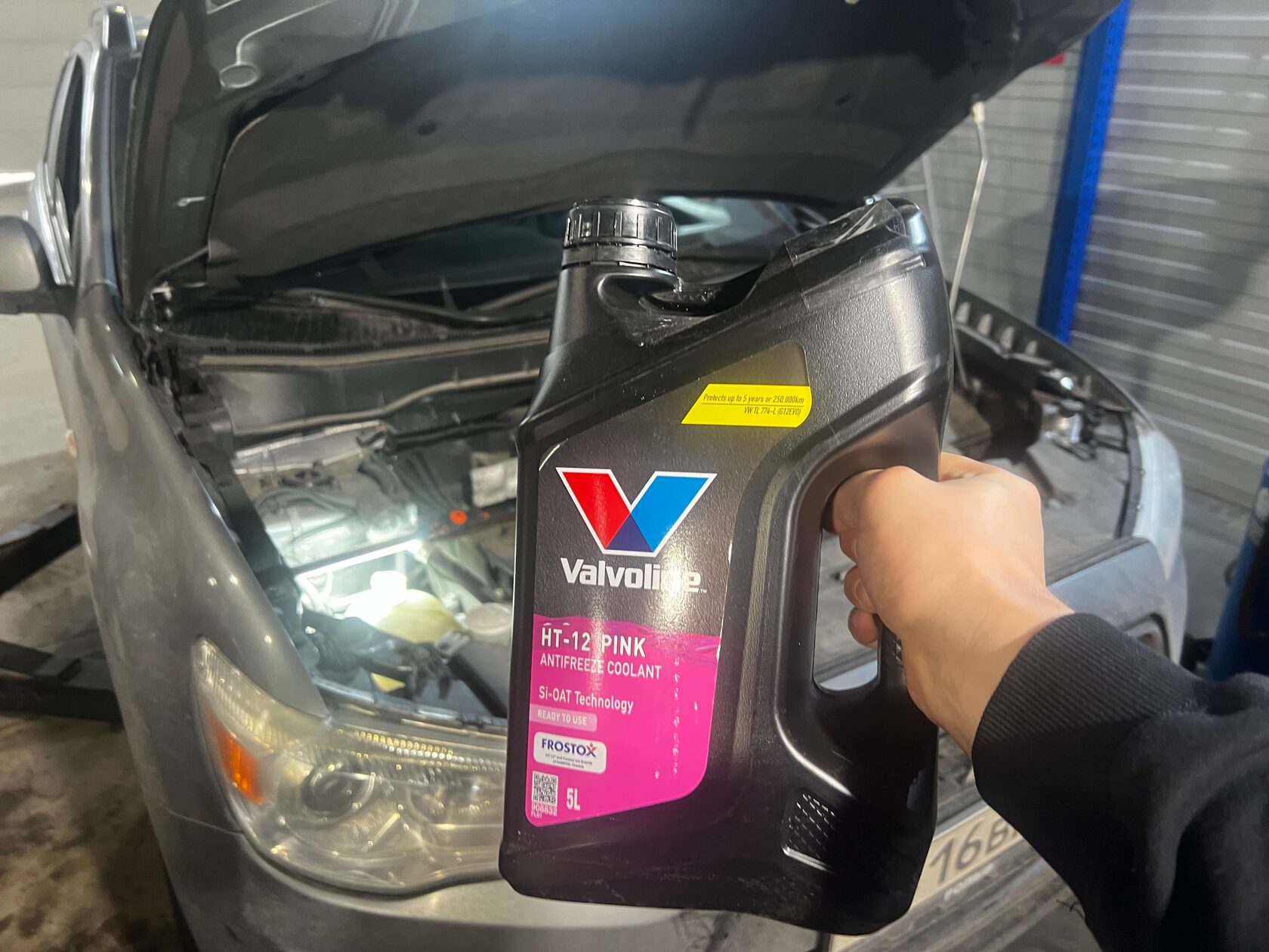 Антифриз Valvoline HT-12 для Mitsubishi ASX