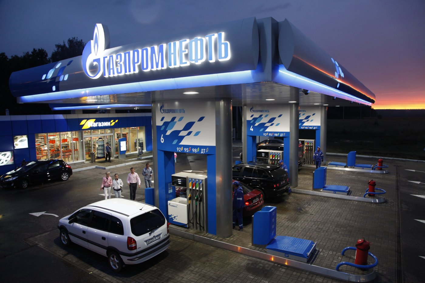 Газпромнефть заправки фото