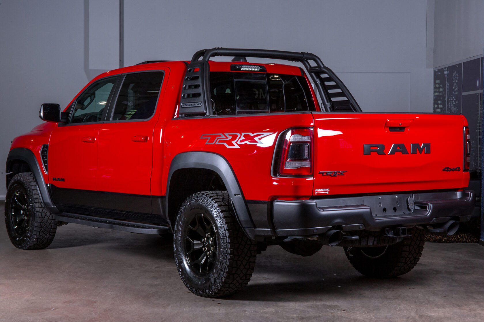 в. Ram trx оффроуд. Ram trx crew cab. Ram trx crew cab. Ford ram trx 2021.