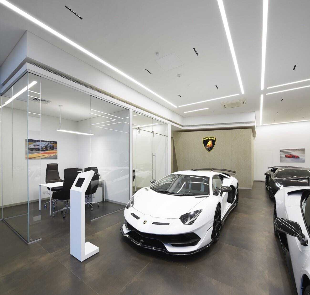 Lamborghini: свет для автомобилей и приватных показов — фото 2