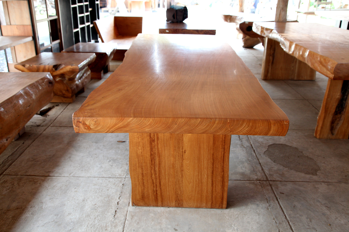 RELICT TEAK TABLES / ENG
