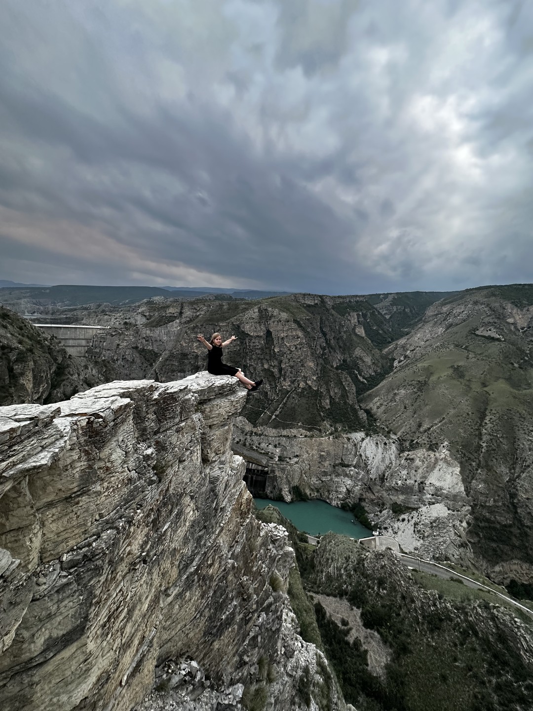 Пещера нохъо республика дагестан фото. Пещера нохъо республика дагестан фото. Нохъо дагестан. Сулакский каньон пещера нохьо. Пещера нохъо республика дагестан фото.
