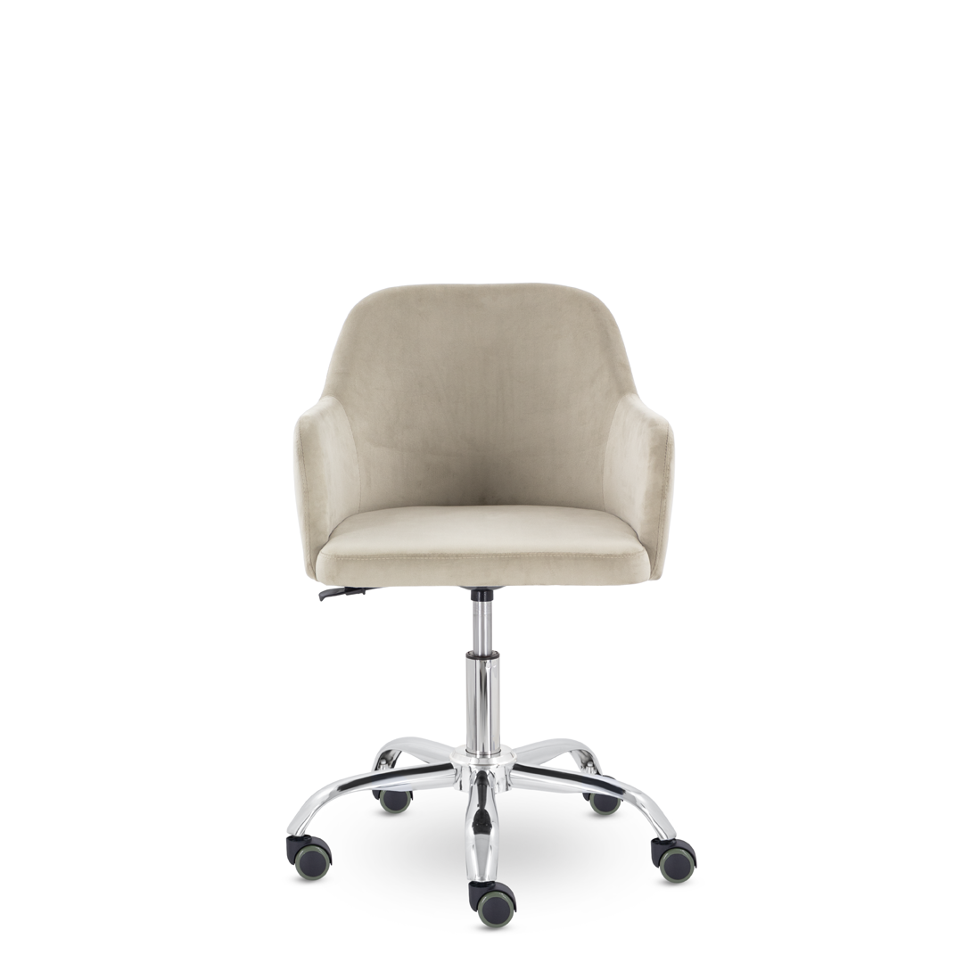 Кресло для работы за компьютером в офисе и дома