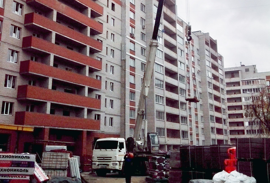 Многоквартирный жилой дом, г. Ижевск, Сентябрь 2015 г. — фото 1