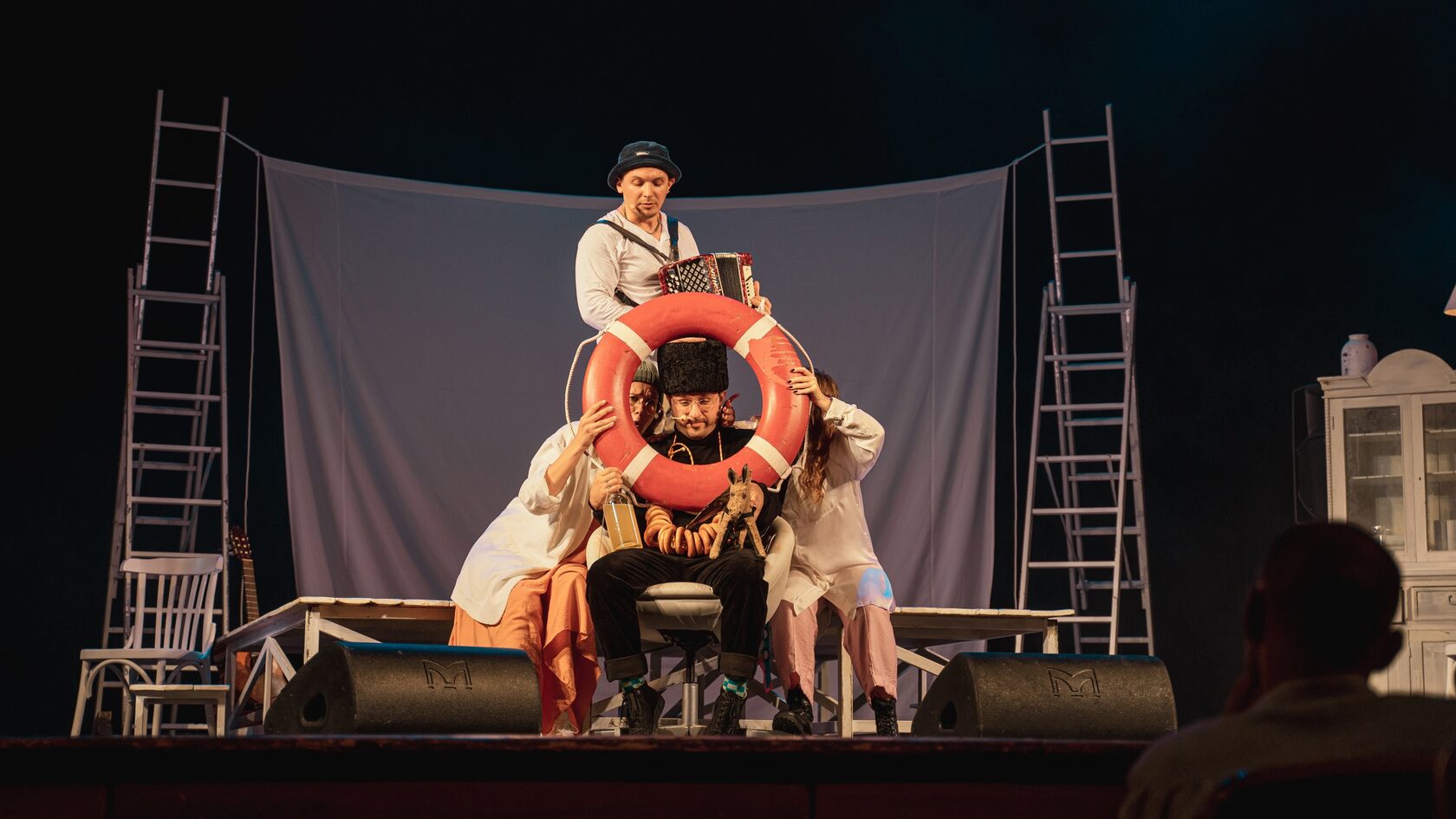 спектакль горько прокофьева. песни из спектаклей. комедия горько спектакль. костюмы спектакли яркие лев устинов бочка меда. лаборданс спектакль композиции.