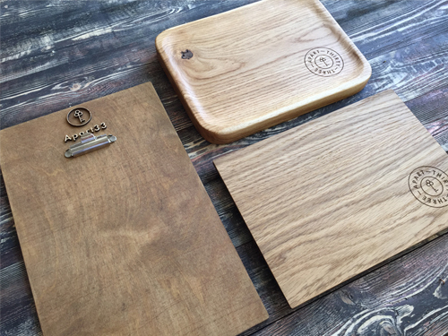 Деревянные планшеты для меню.