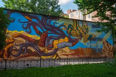 Дворик искусств на улице Жуковского