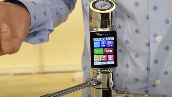 Кислотная вода в ионизаторе воды