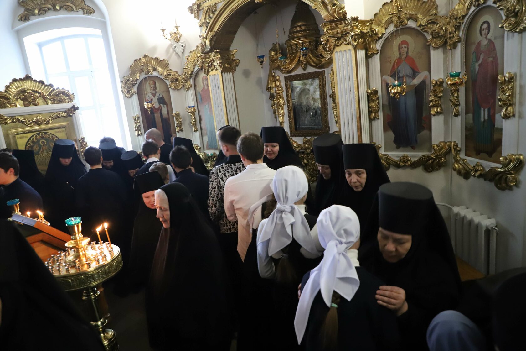 Богородицком житенном женском монастыре. Богородицкий Житенный женский монастырь. Богородицкий Житенный женский монастырь г Осташков. Богородице Житенный женский монастырь дети.