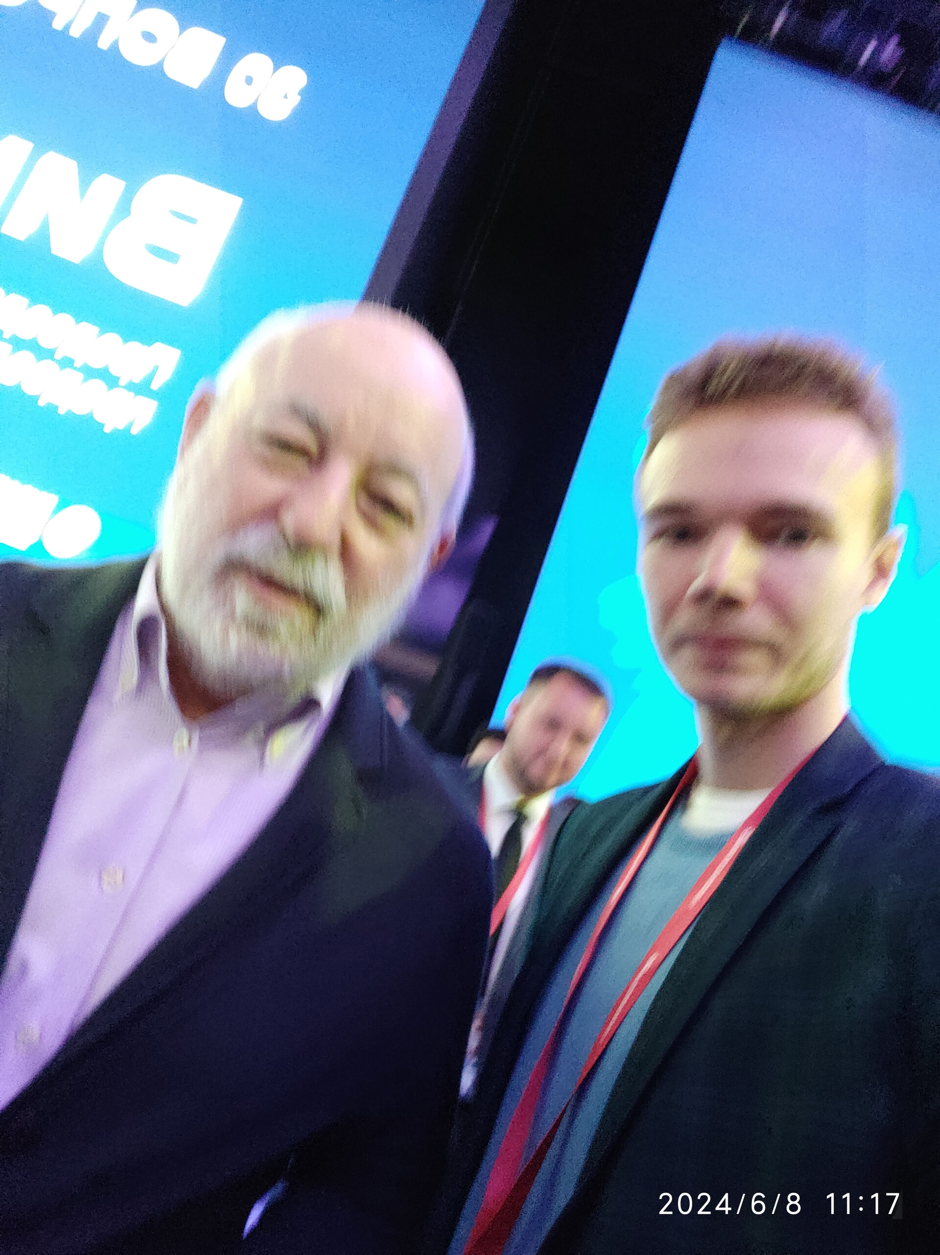 Виктор Вексельберг