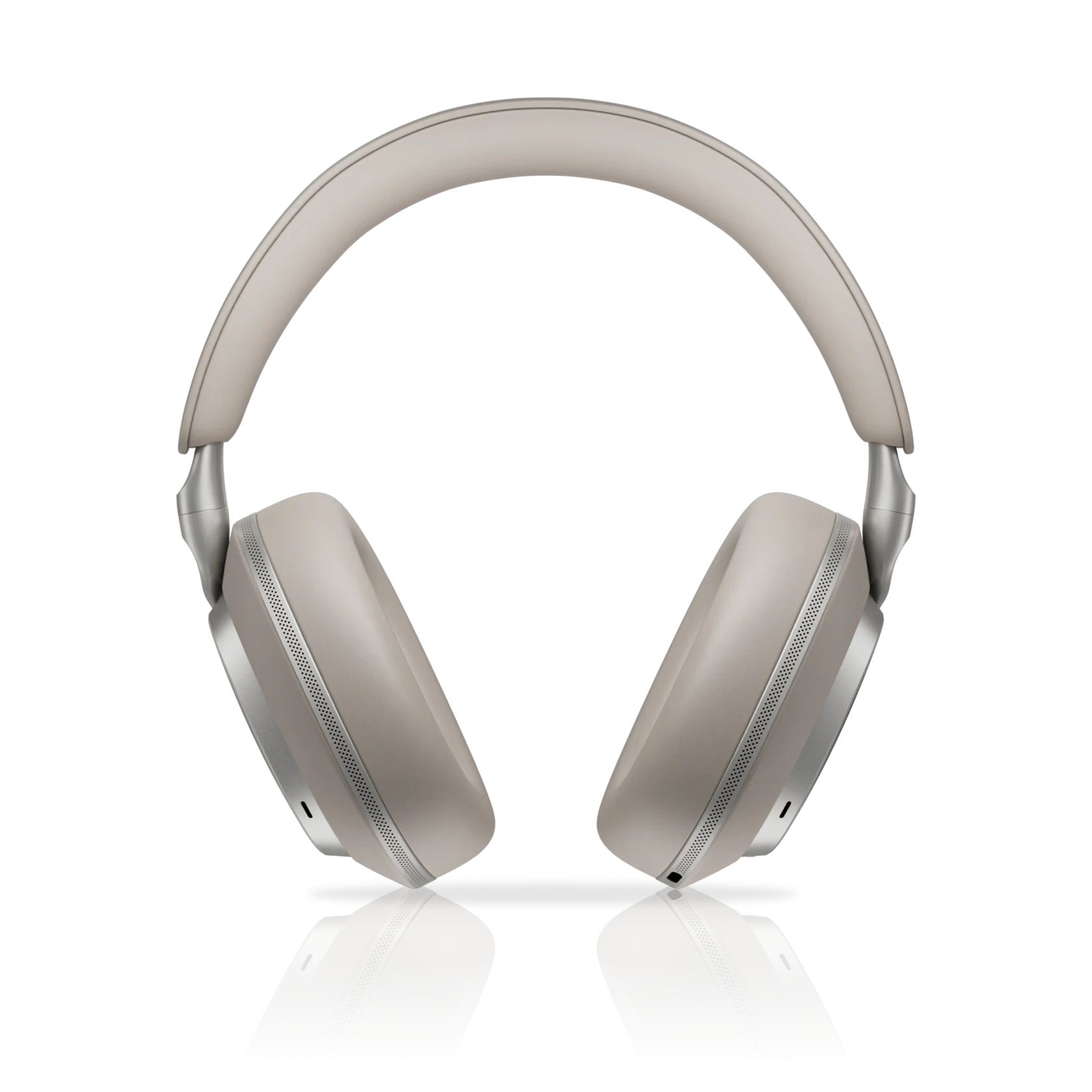 PX8 Black в акустическом салоне Premium Sound.Store на Литейном проспекте, Санкт-Петербург