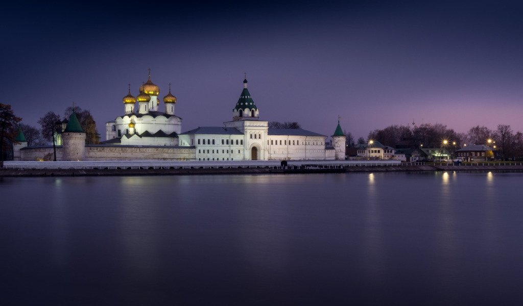 кострома ночь река церковь