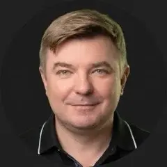 Максим Петров