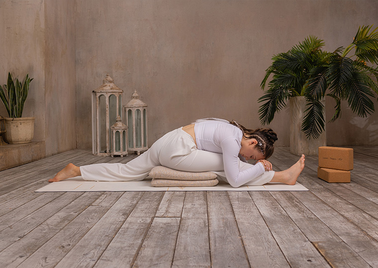 Виды йоги и их описание кратко: стили, разновидности и направления под ...