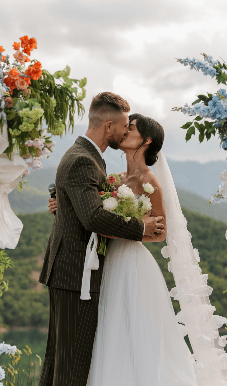 Neponaroshky-wedding-svadba-krym